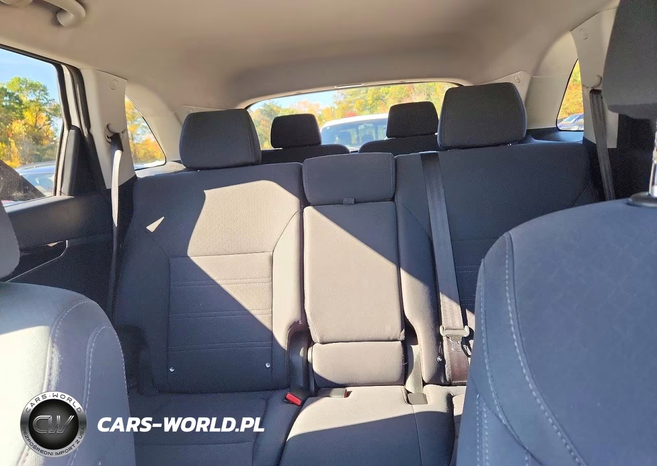 2019 Kia Sorento Lx V6 VIN:5XYPGDA53KG437371 - 10