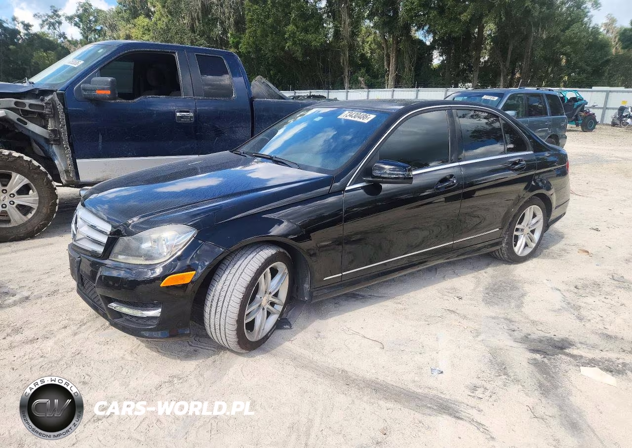 2013 Mercedes-Benz C 250