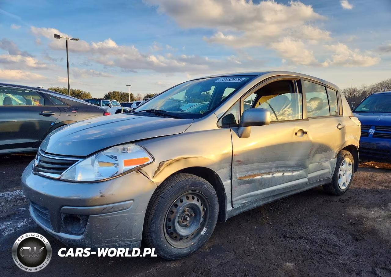 2011 Nissan Versa S