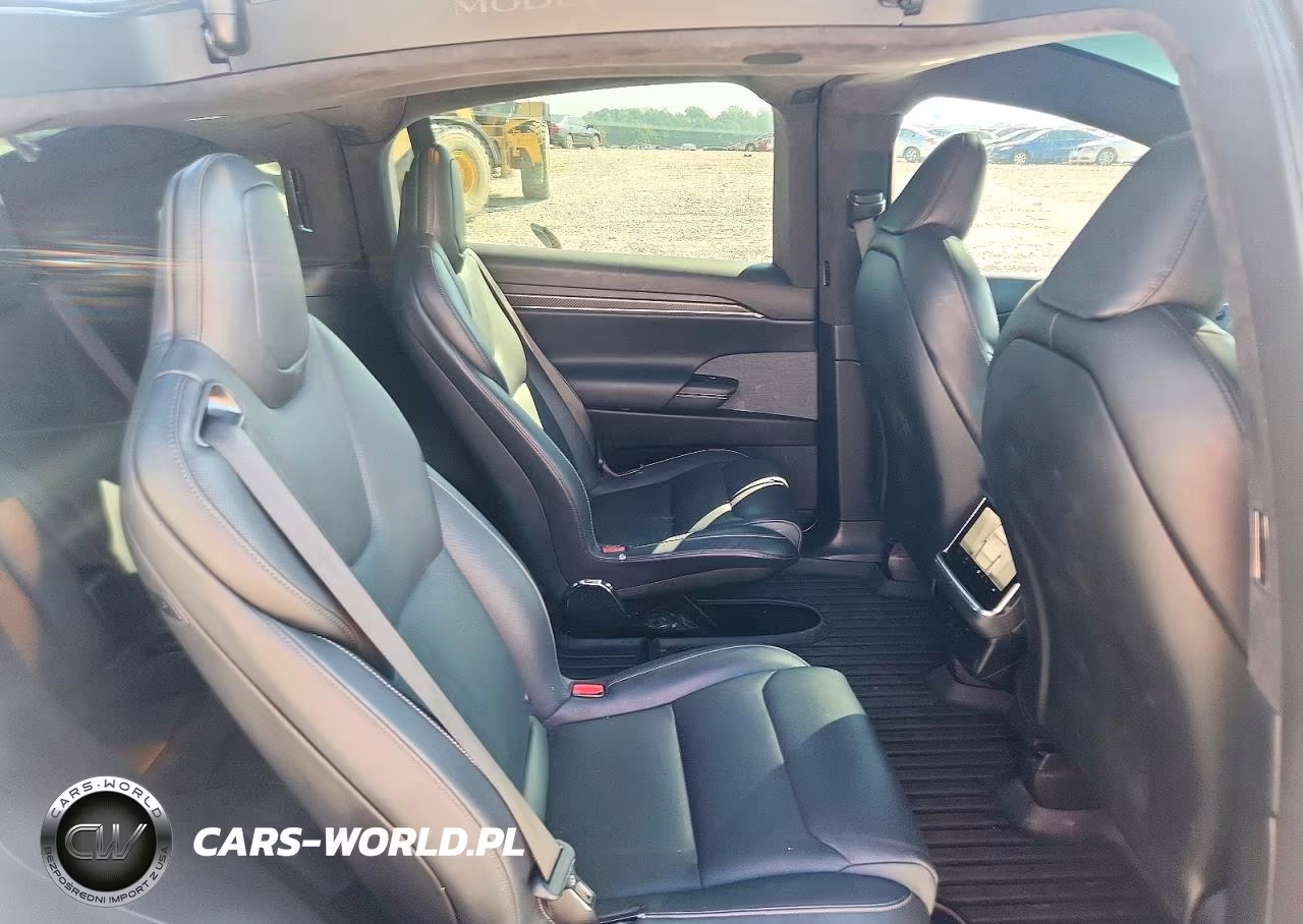 2022 Tesla Model X VIN:7SAXCBE69NF355985 - 11