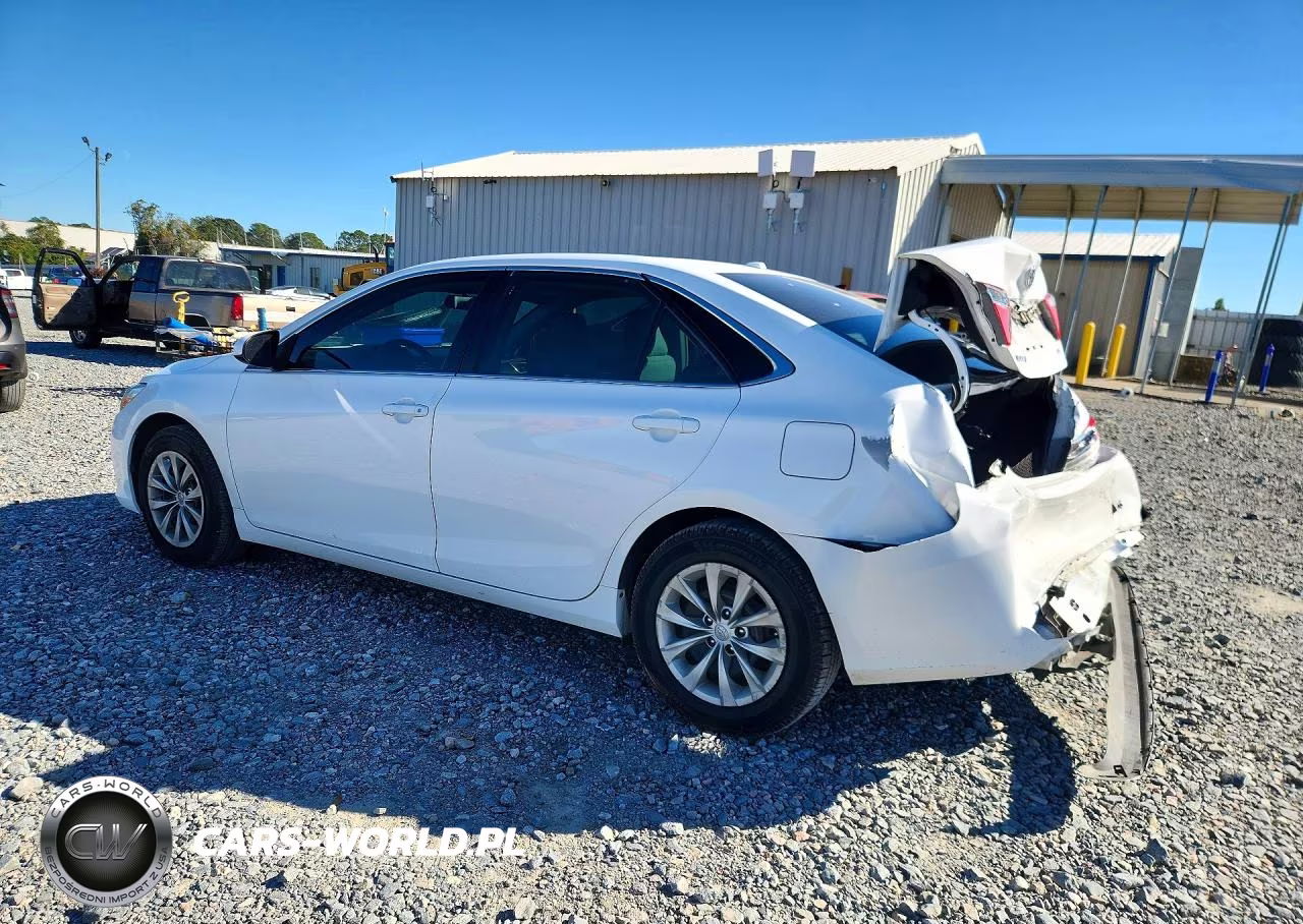 2016 Toyota Camry Le VIN:4T1BF1FK8GU163337 - 2