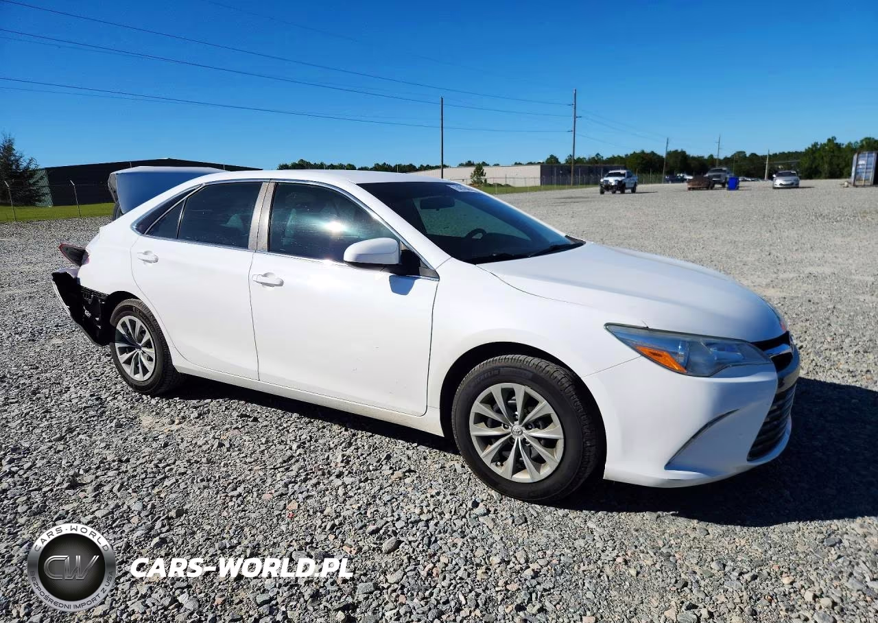 2016 Toyota Camry Le VIN:4T1BF1FK8GU163337 - 4