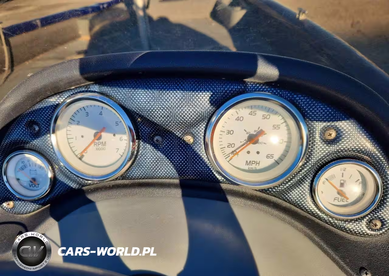 2015 Bass Tracker Boat VIN:BUJ17841L415 - 8
