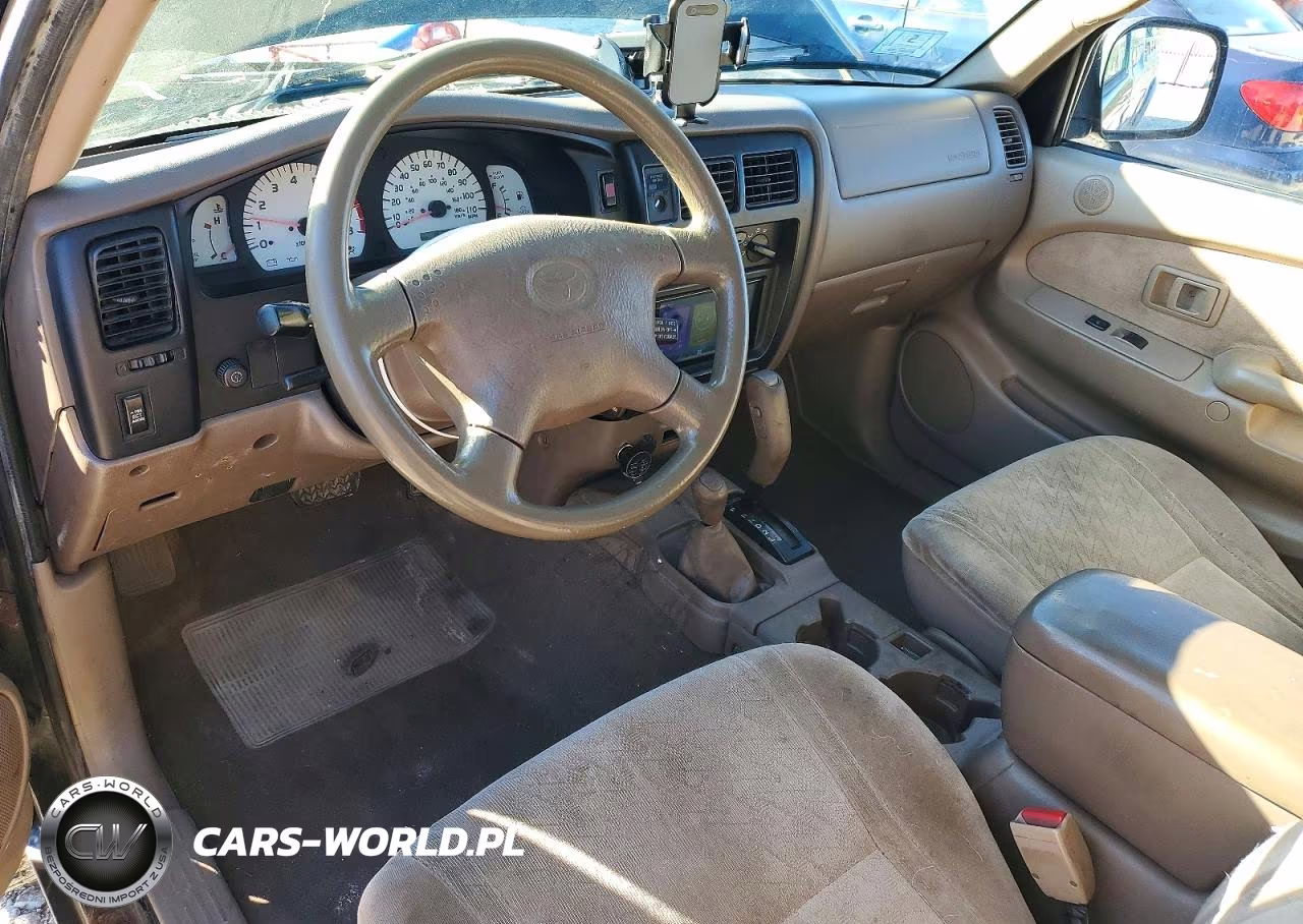 2001 Toyota Tacoma V6 VIN:5TEWN72N21Z838786 - 8