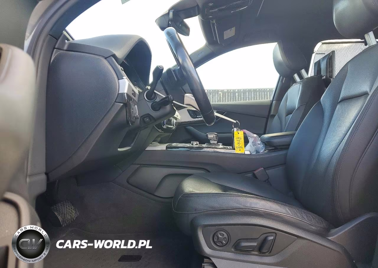2019 Audi Q7 Premium Plus VIN:WA1LHAF73KD029661 - 7