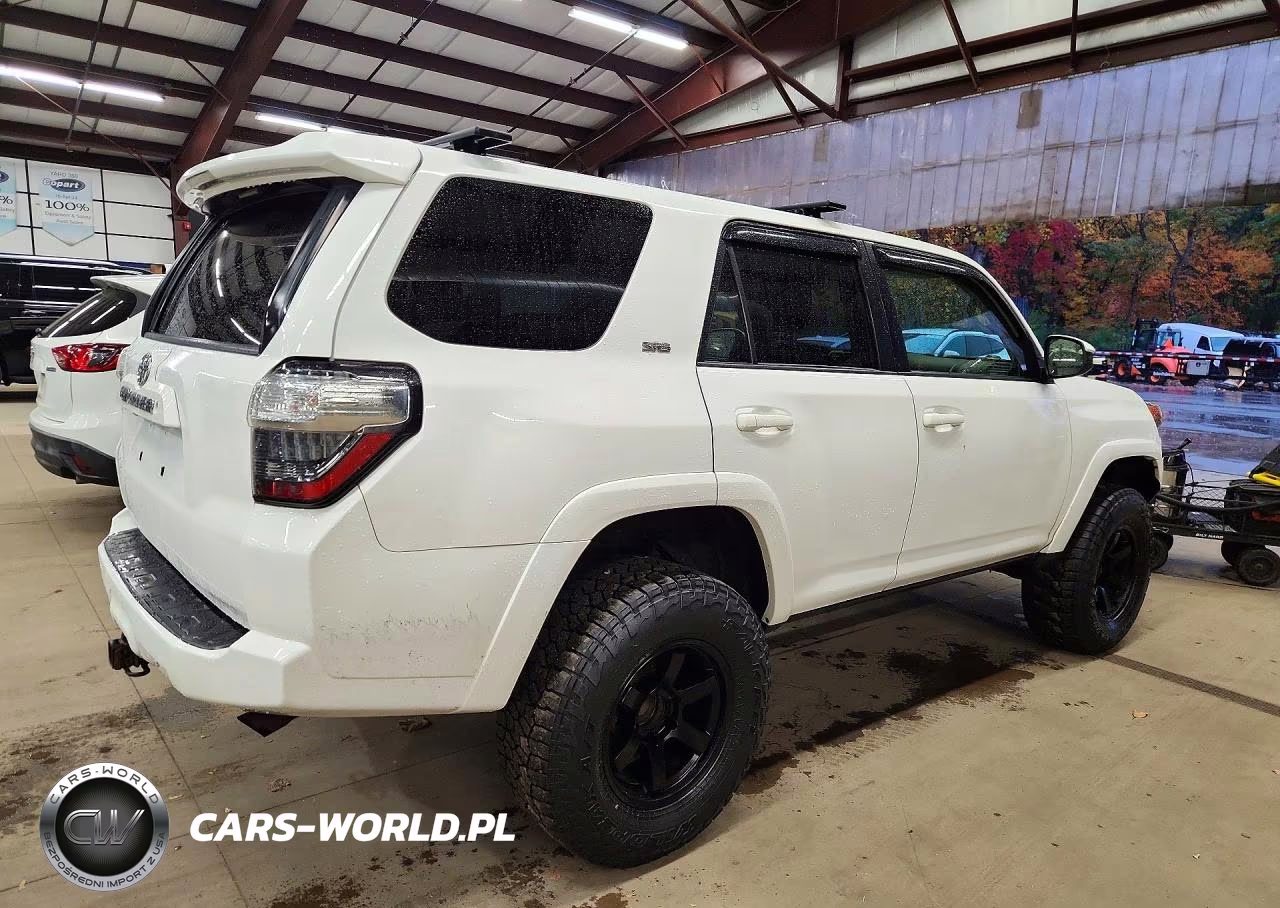 2015 Toyota 4Runner Sr5 VIN:JTEBU5JR1F5243623 - 3