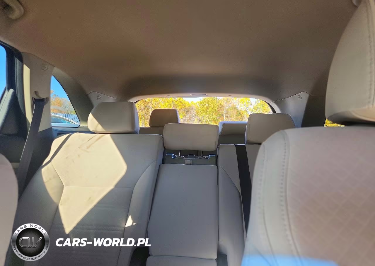 2018 Kia Sorento Lx V6 VIN:5XYPGDA53JG410332 - 10
