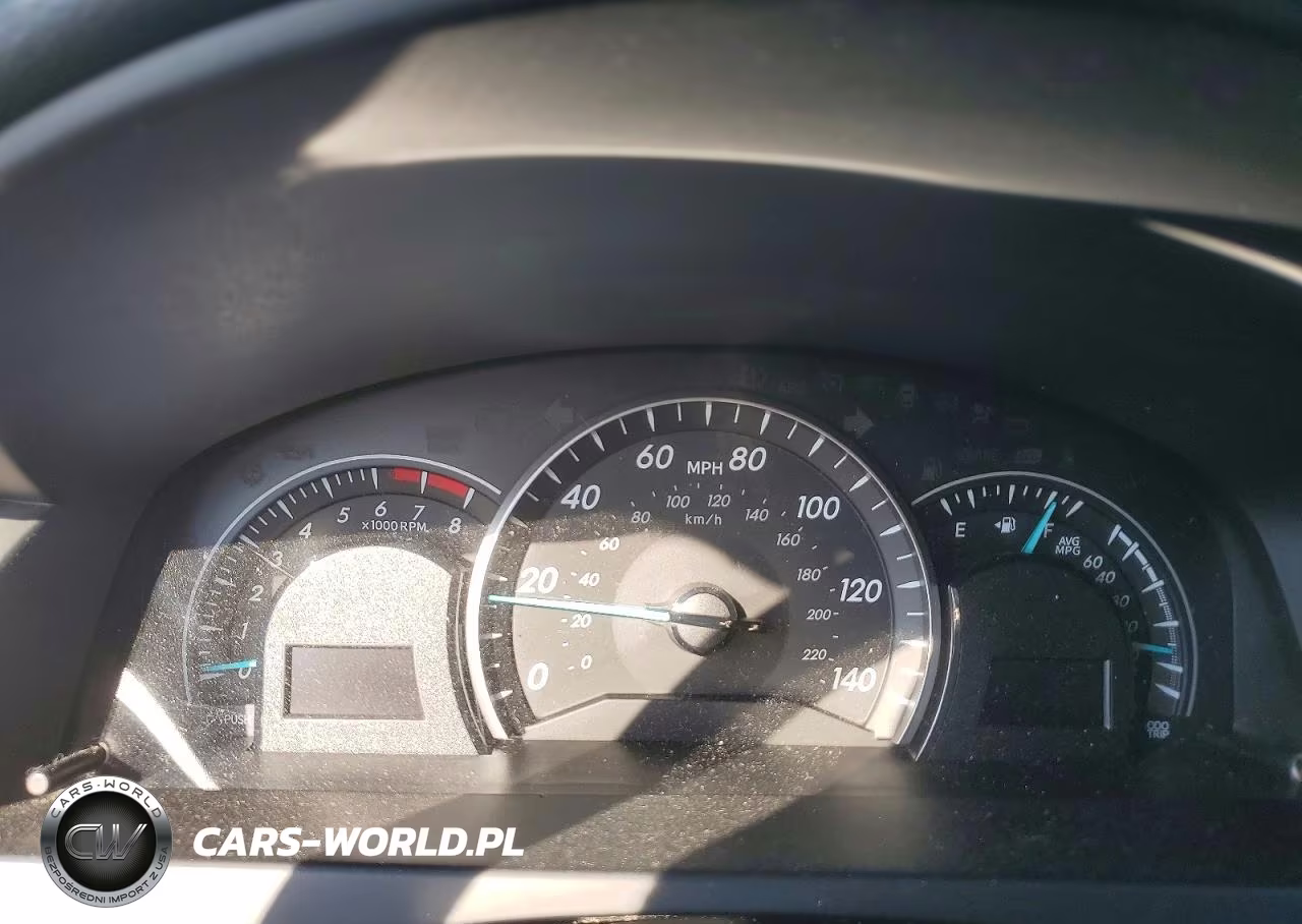 2015 Toyota Camry Le VIN:4T4BF1FK2FR515364 - 9