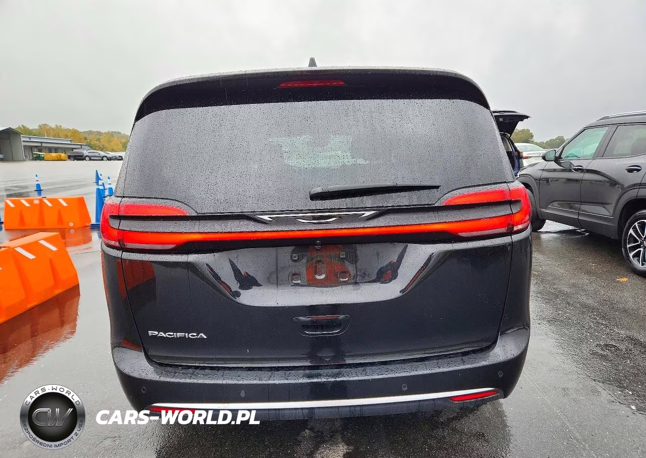 2027 Chrysler Pacifica Select VIN:2C4RC1BG0VR573637 - 6
