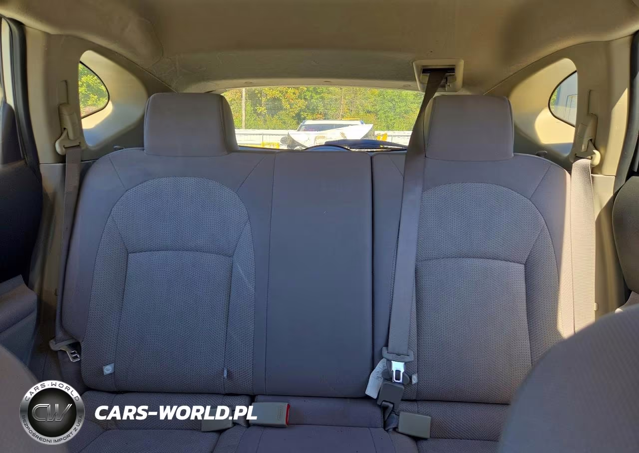 2011 Nissan Rogue S VIN:JN8AS5MT3BW158451 - 10