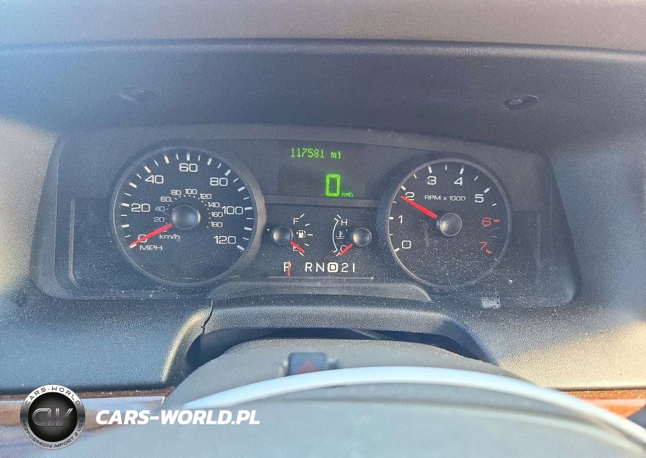 2006 Ford Crown Victoria Lx VIN:2FAFP74V96X107309 - 9