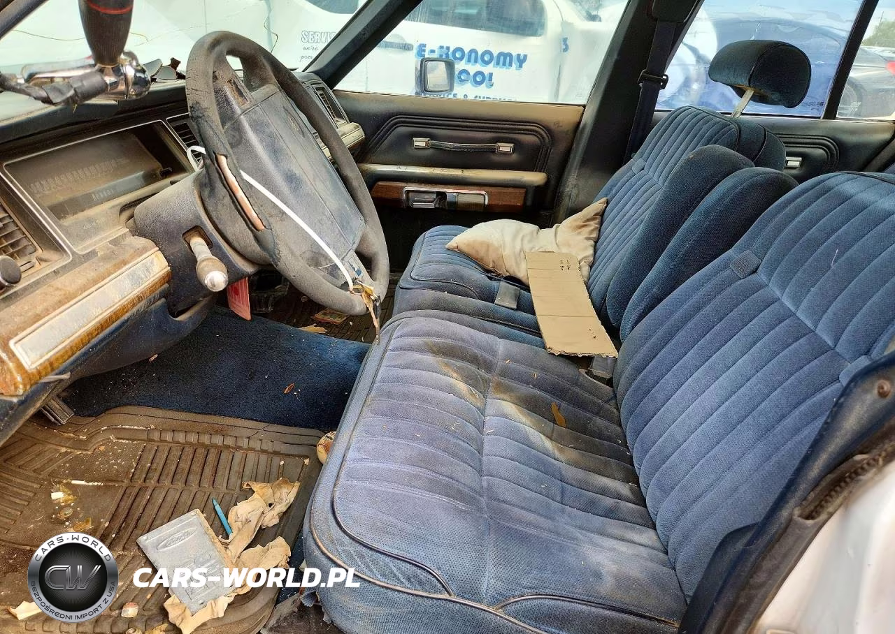 1990 Ford Crown Victoria S VIN:2FACP72F9LX147531 - 7