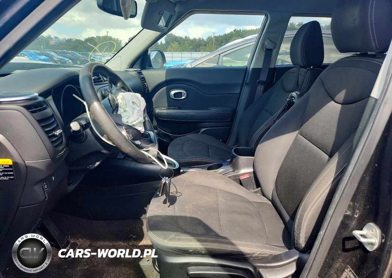 2014 Kia Soul Base VIN:KNDJN2A27E7720704 - 7