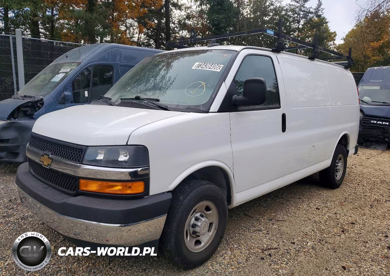 2023 Chevrolet Express G2500 – zdjęcie 1 z 13