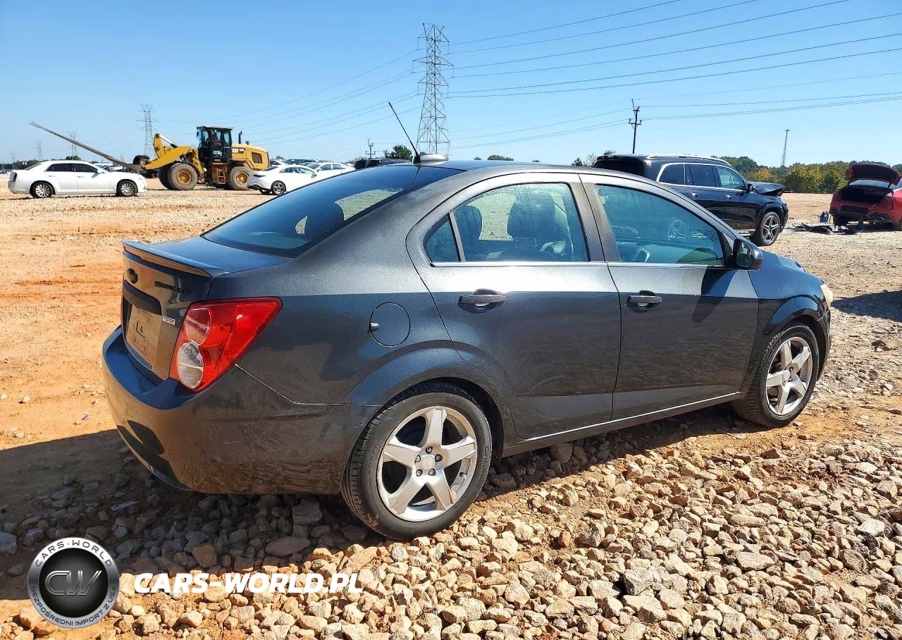 2016 Chevrolet Sonic Ltz VIN:1G1JE5SB0G4154687 - 3