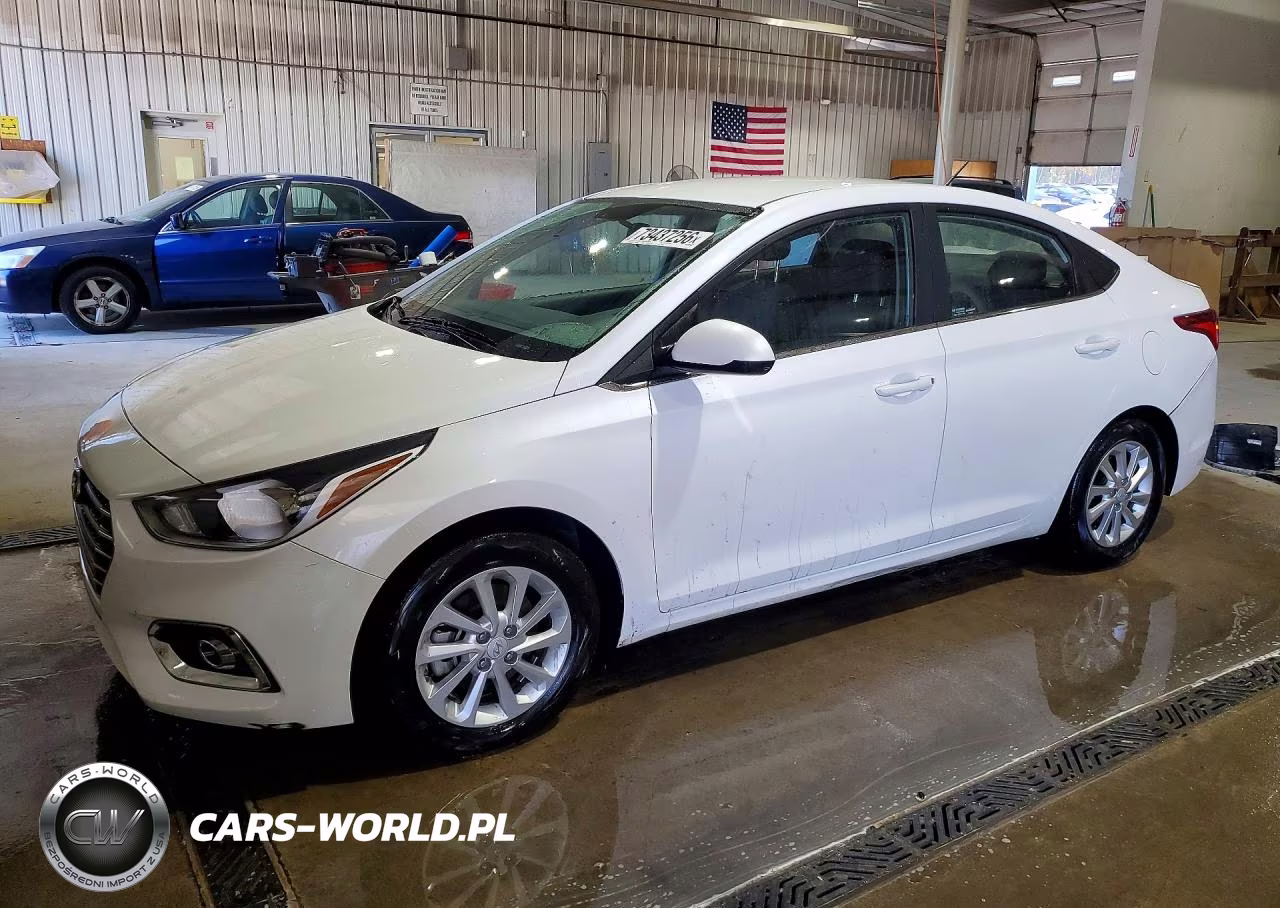 2019 Hyundai Accent Sel VIN:3KPC24A30KE070325 - 1