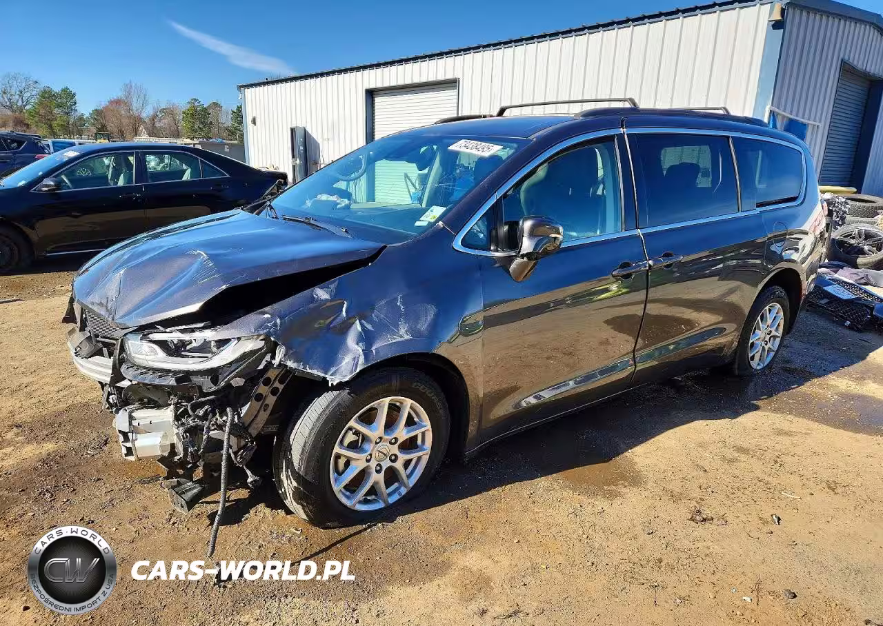 2022 Chrysler Pacifica Touring L