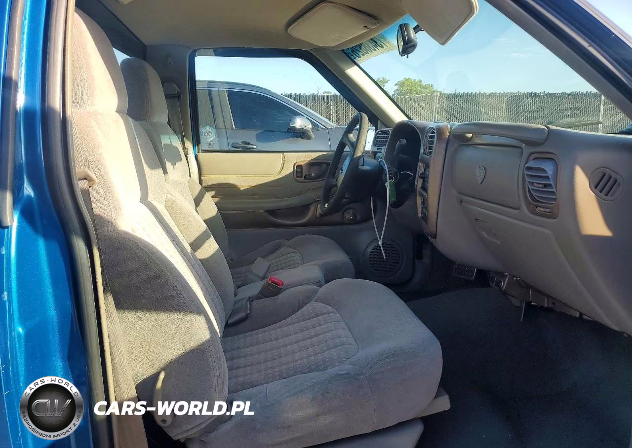 2000 Chevrolet S Truck S10 VIN:1GCCS1450YK281588 - 10