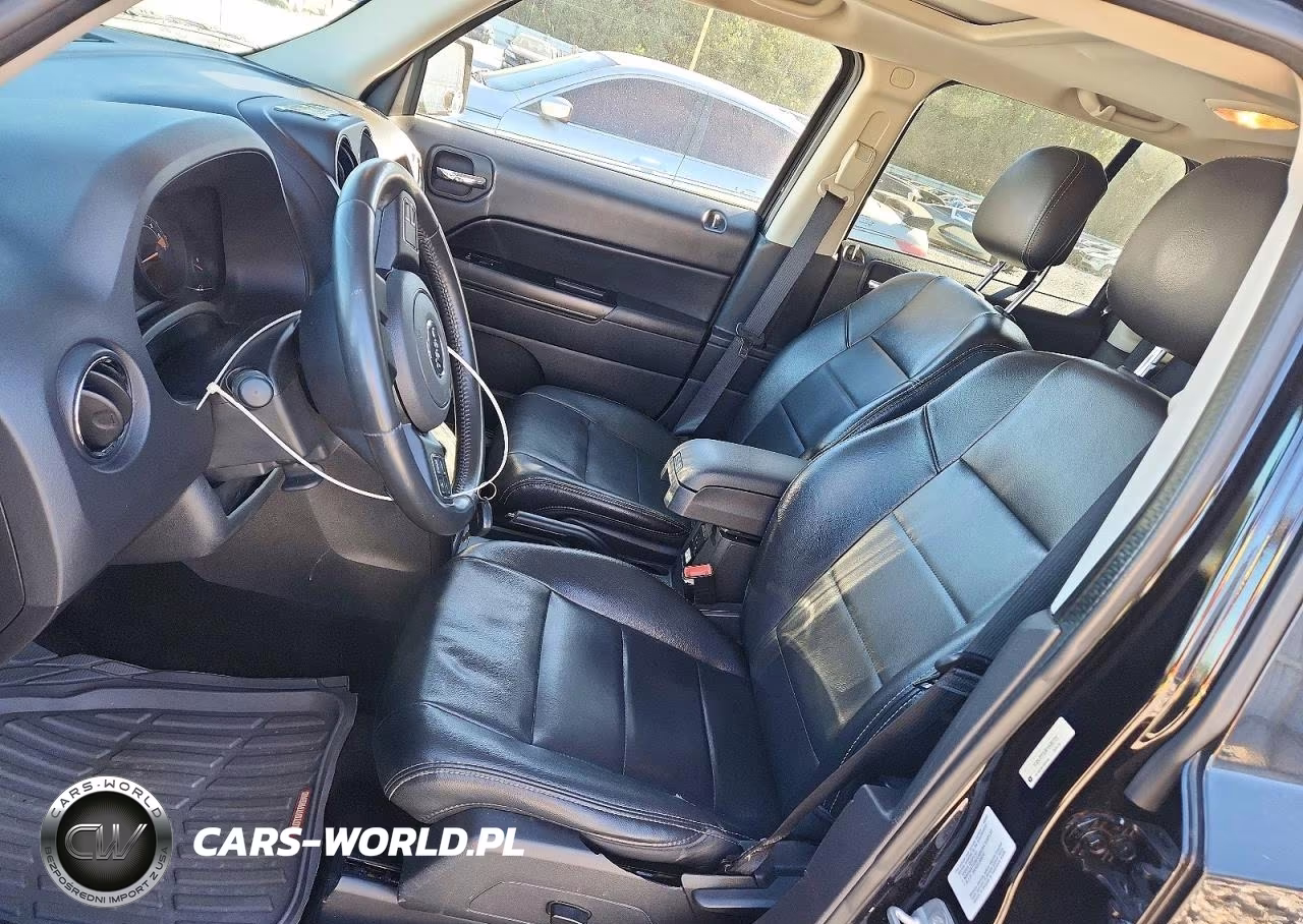 2014 Jeep Patriot Latitude VIN:1C4NJPFA4ED680755 - 7