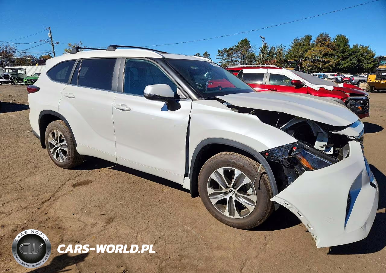2023 Toyota Highlander Xle VIN:5TDKDRBH9PS033235 - 4