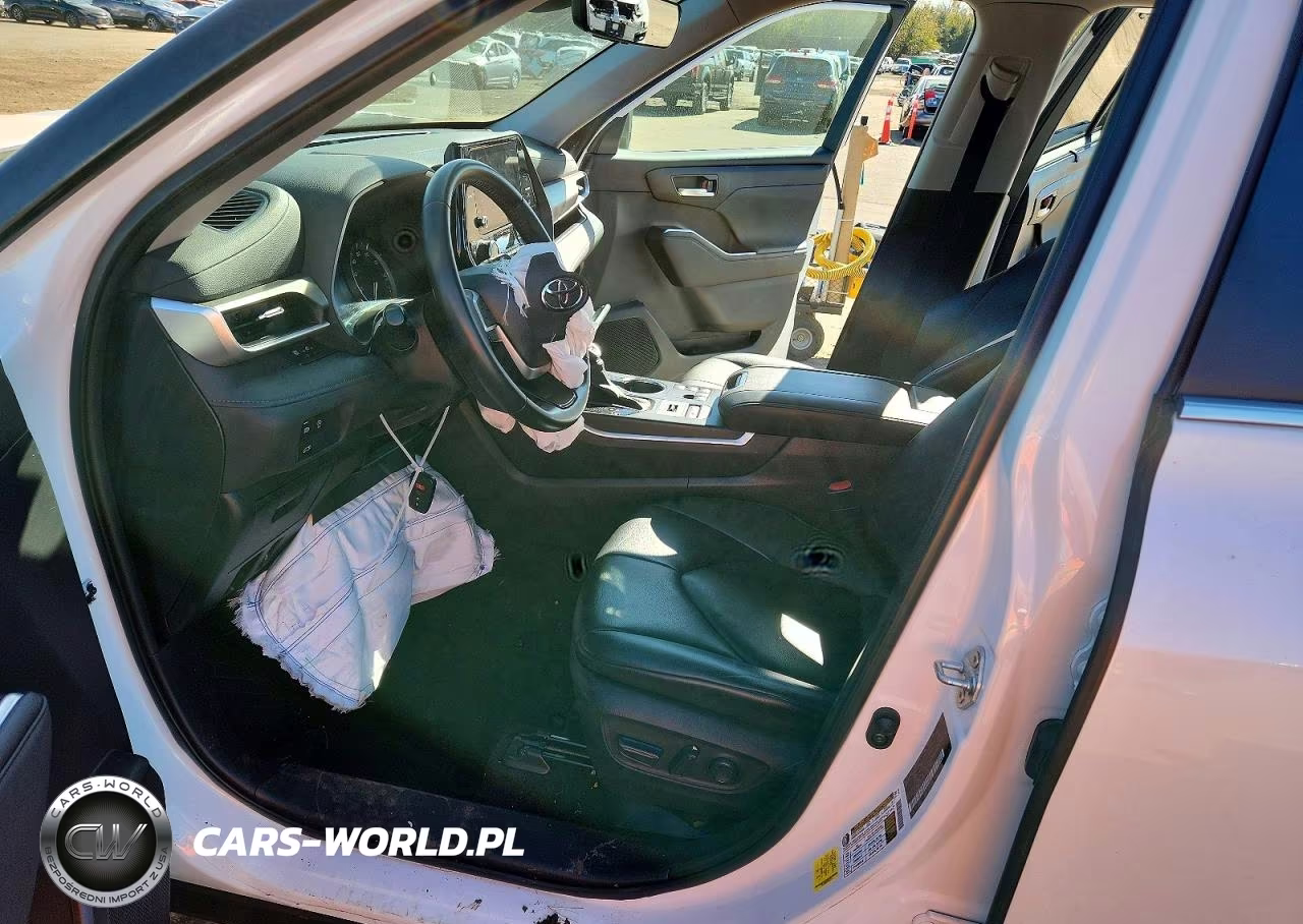 2023 Toyota Highlander Xle VIN:5TDKDRBH9PS033235 - 7