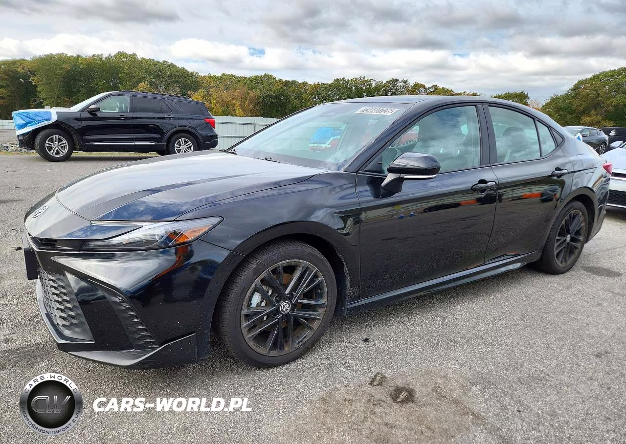 2025 Toyota Camry Se – zdjęcie 1 z 12