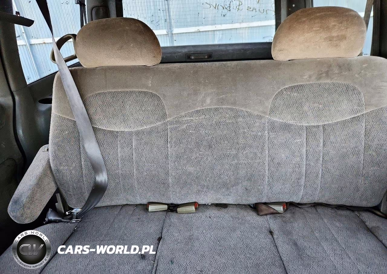 2004 Chevrolet Astro VIN:1GNDM19X14B129605 - 10