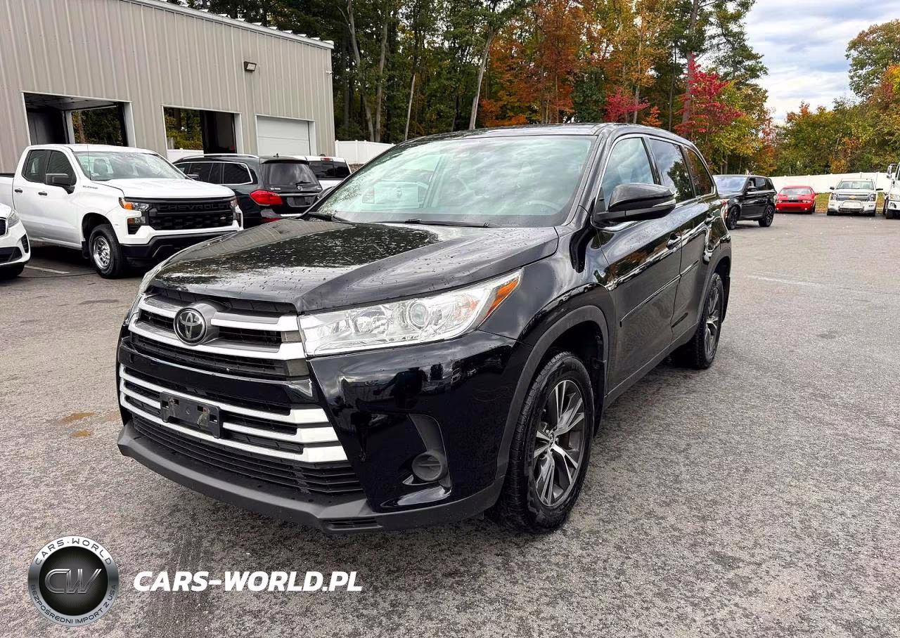 2019 Toyota Highlander Le