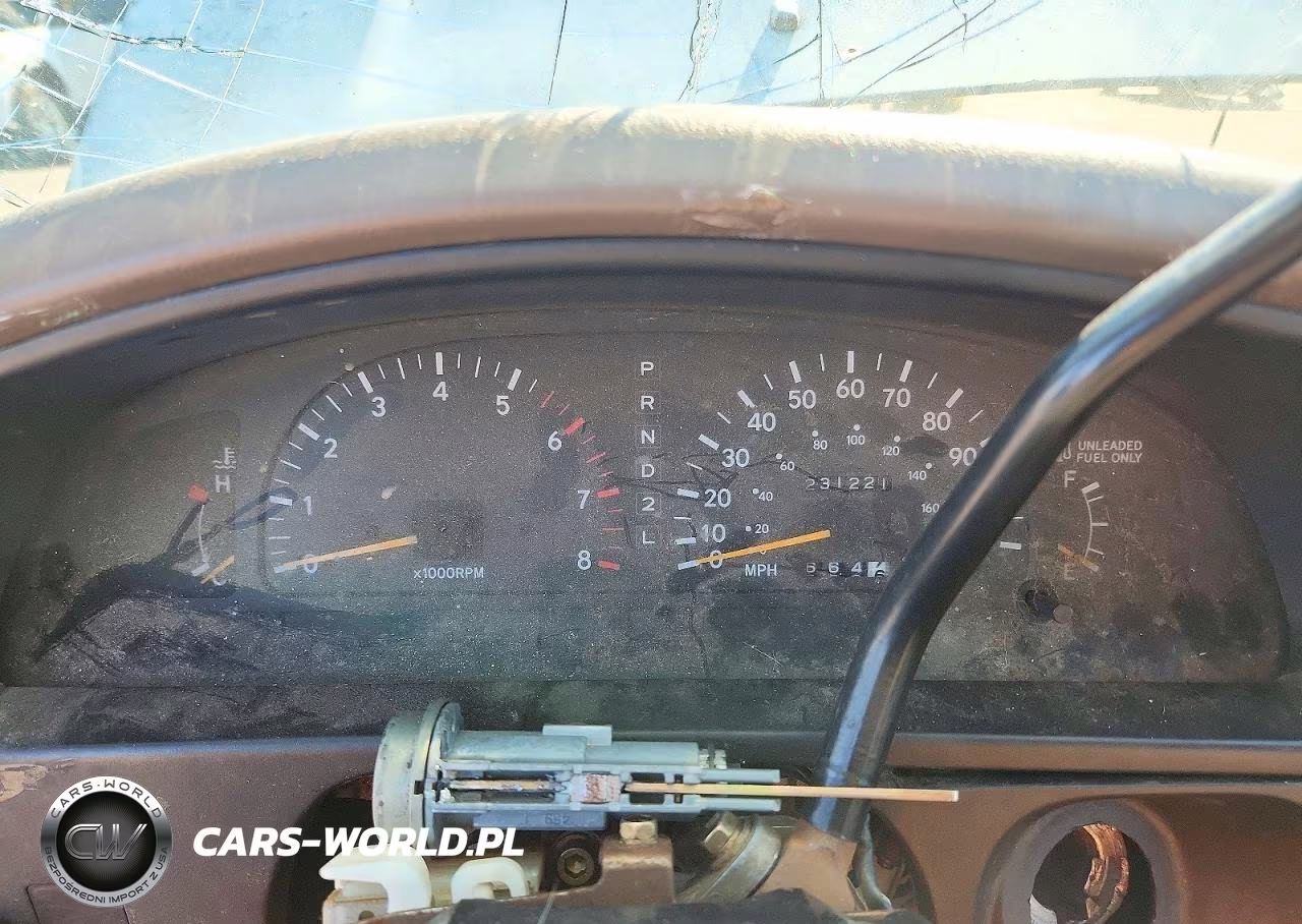 1996 Toyota Tacoma Base VIN:4TAVL52N7TZ135815 - 9