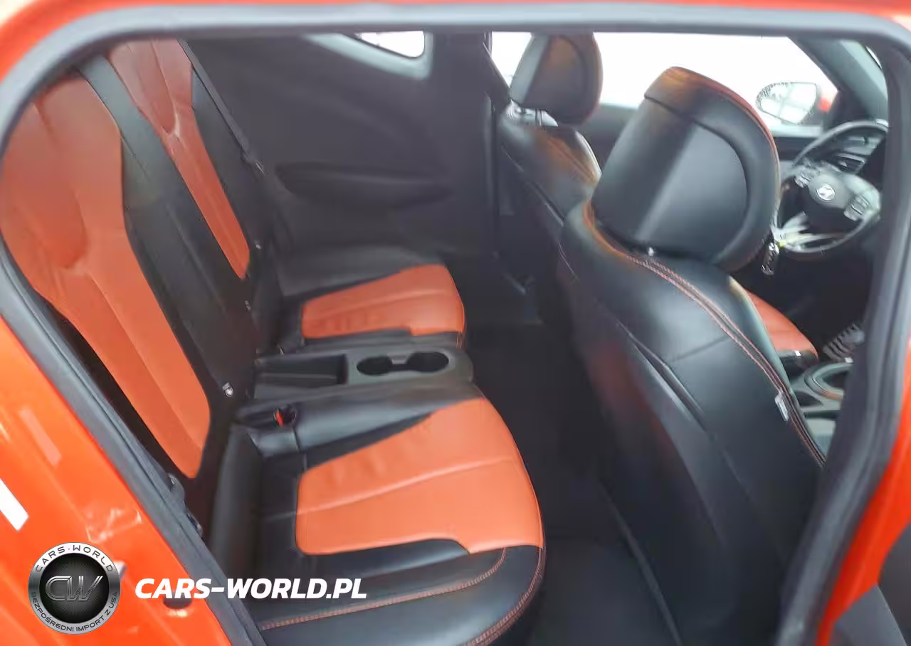 2019 Hyundai Veloster Turbo VIN:KMHTH6AB7KU016308 - 10