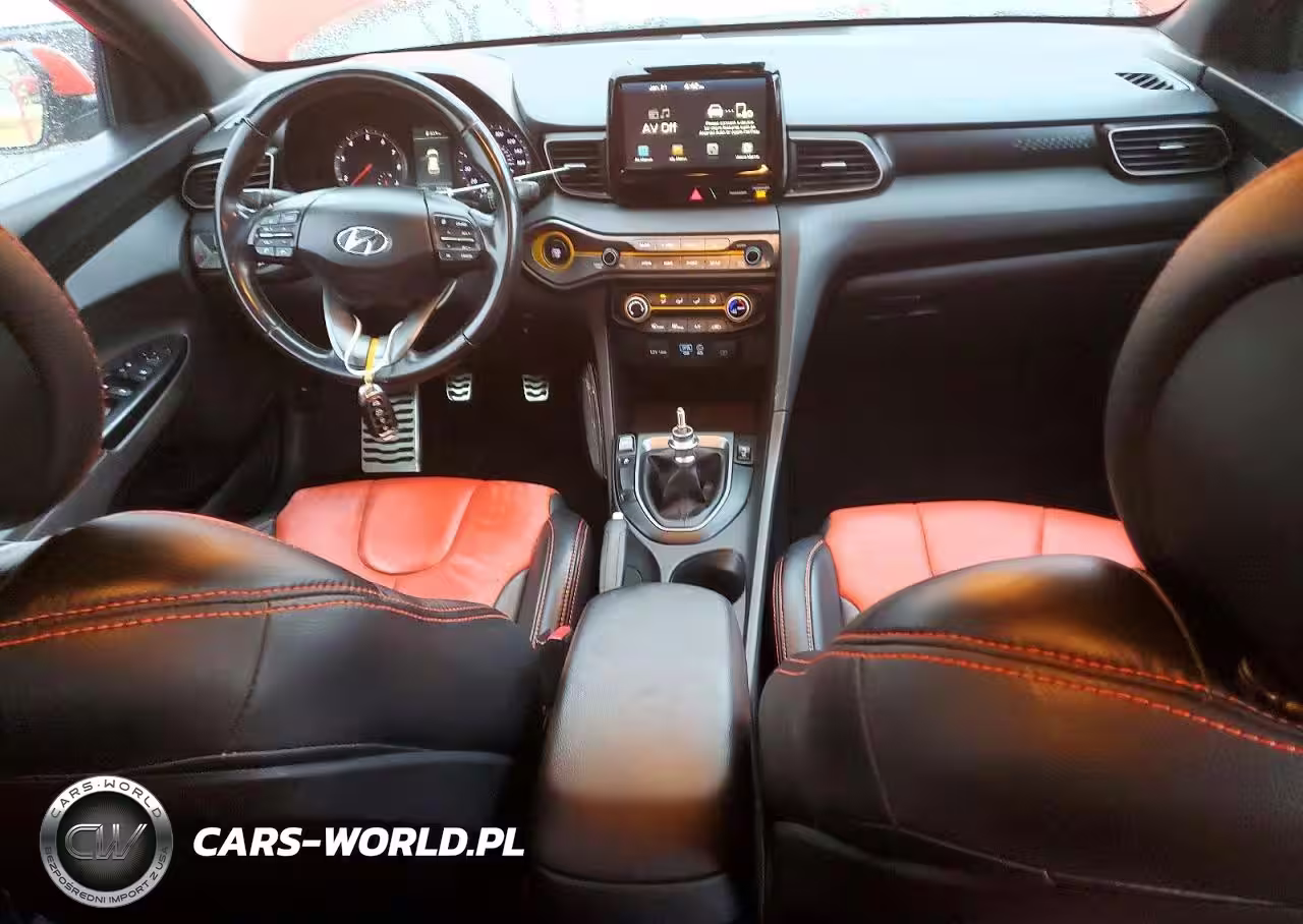 2019 Hyundai Veloster Turbo VIN:KMHTH6AB7KU016308 - 8