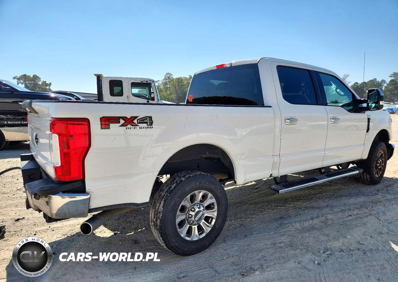 2019 Ford F250 Super Duty VIN:1FT7W2B66KEG83063 - 3