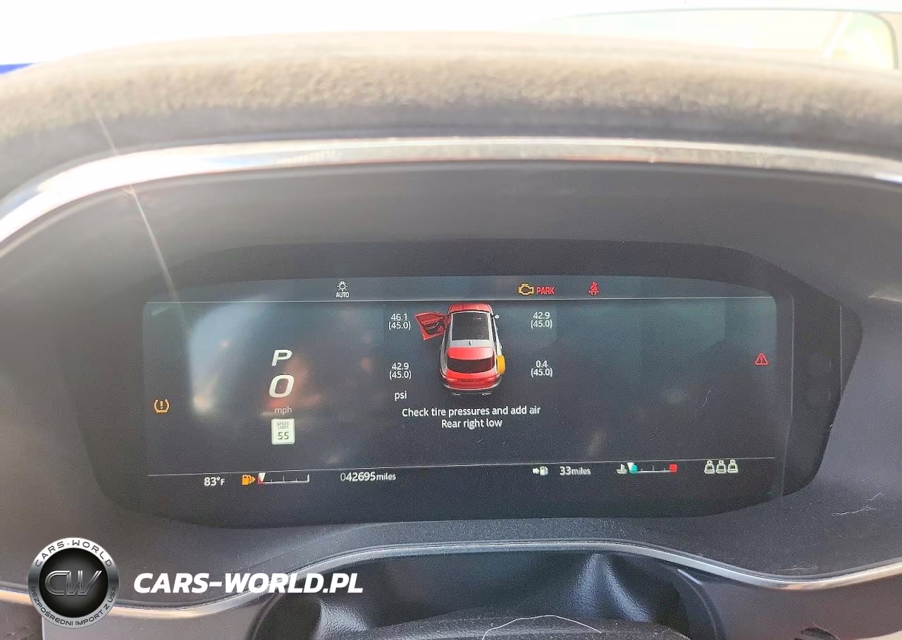 2021 Jaguar F-Pace Svr P550 Awd Automatic VIN:SADCZ2EE7MA688828 - 9