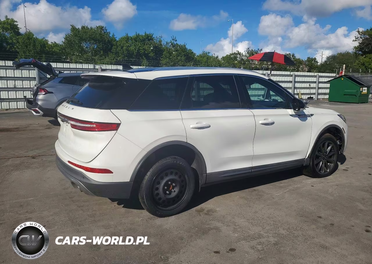 2021 Lincoln Corsair VIN:5LMCJ1C90MUL02065 - 3