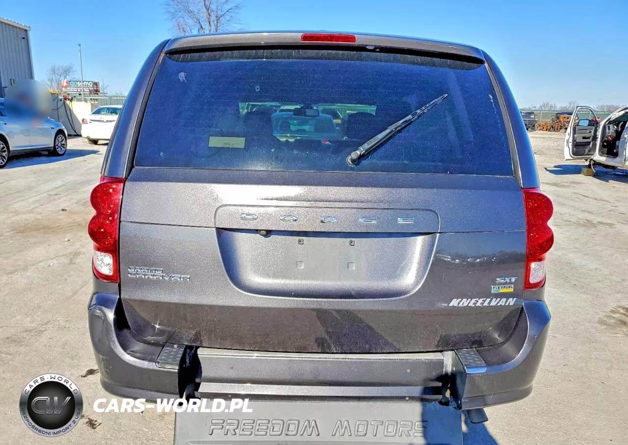 2019 Dodge Grand Caravan Sxt VIN:2C4RDGCG8KR529363 - 6