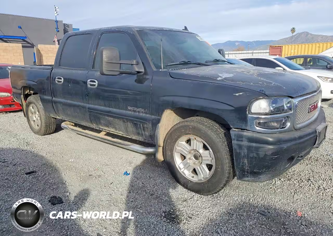 2006 GMC Sierra K1500 Denali VIN:2GTEK63N561188361 - 4