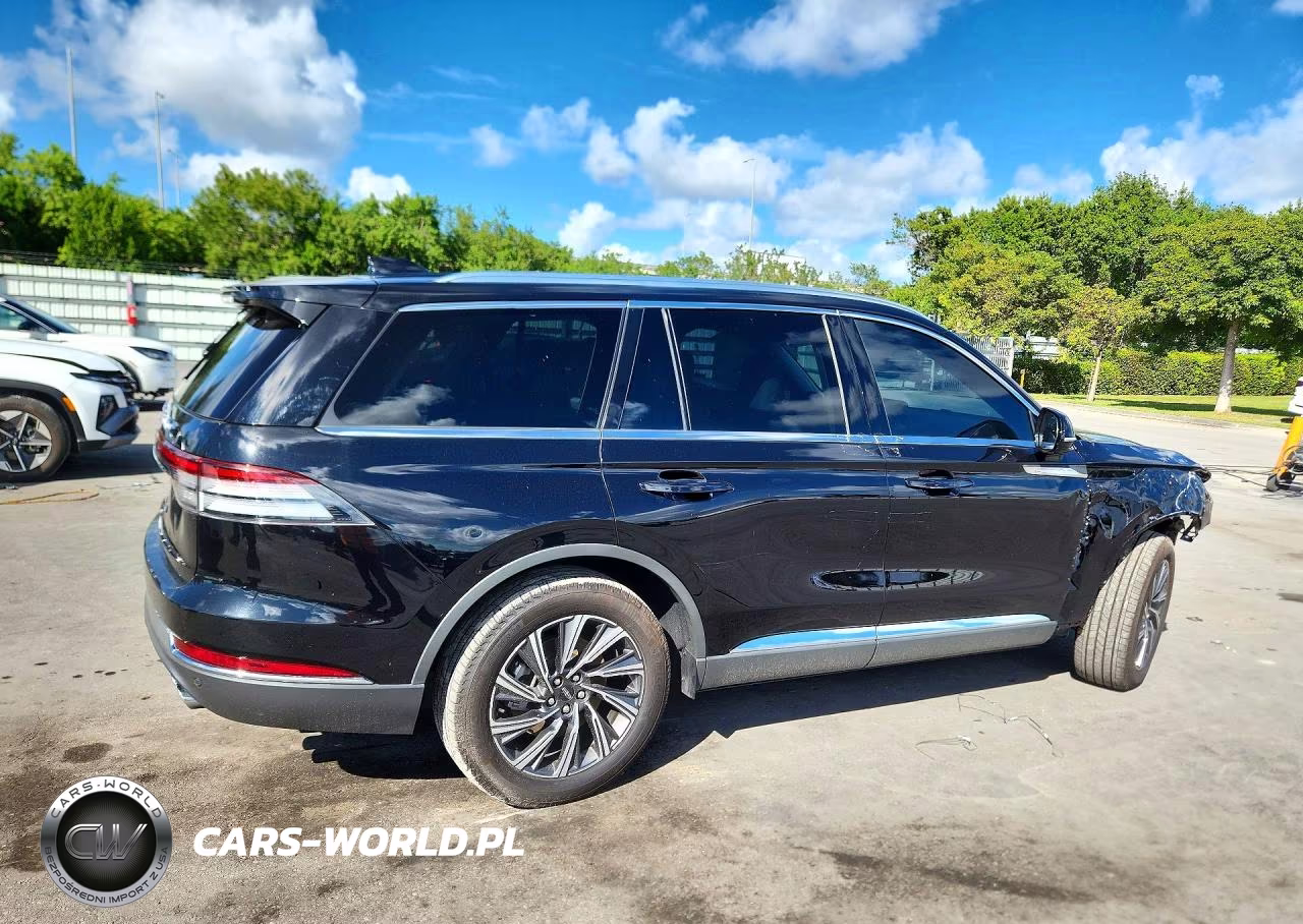 2025 Lincoln Aviator VIN:5LM5J6WC2SGL15957 - 3