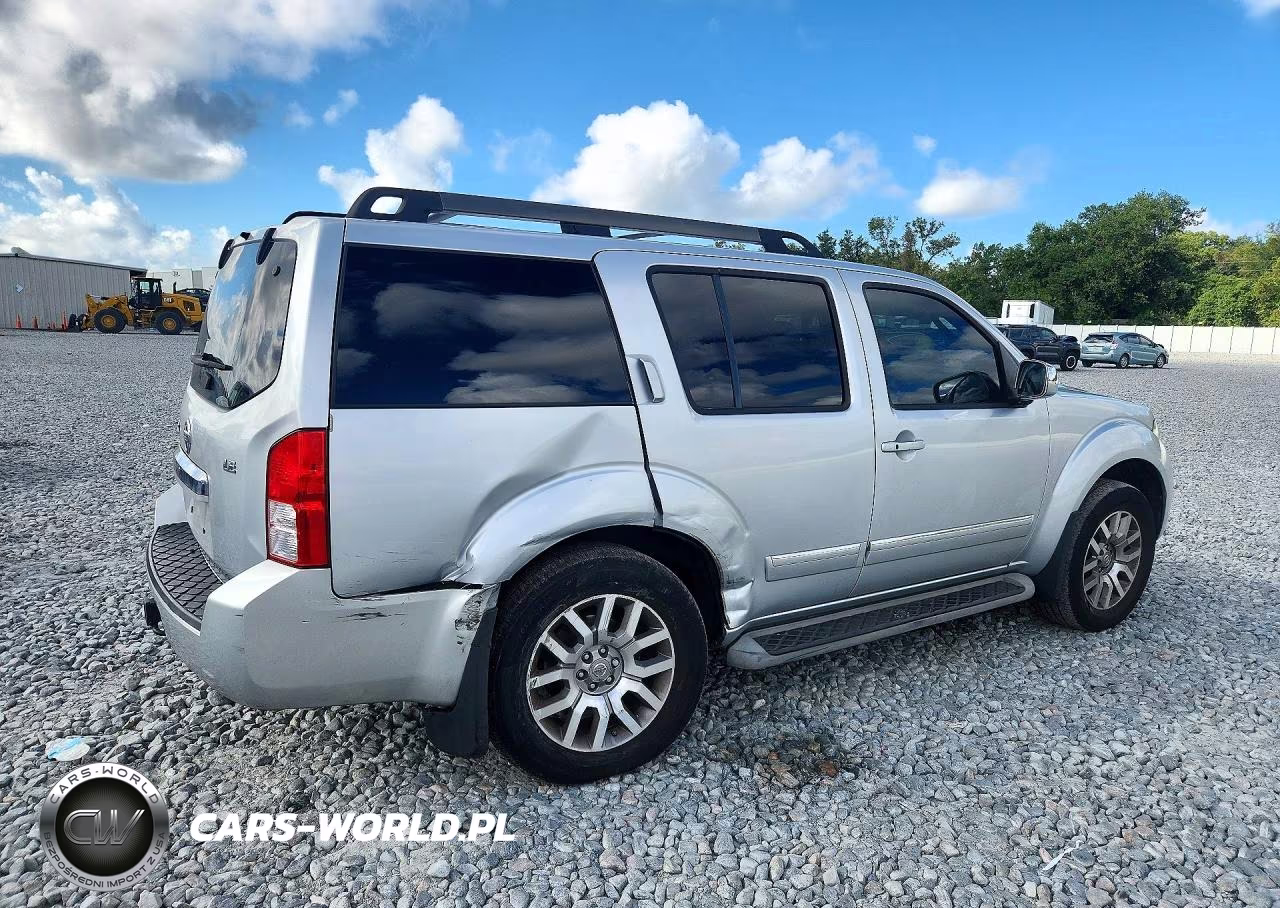 2010 Nissan Pathfinder S Fe+ VIN:5N1AR1NN8AC613757 - 3
