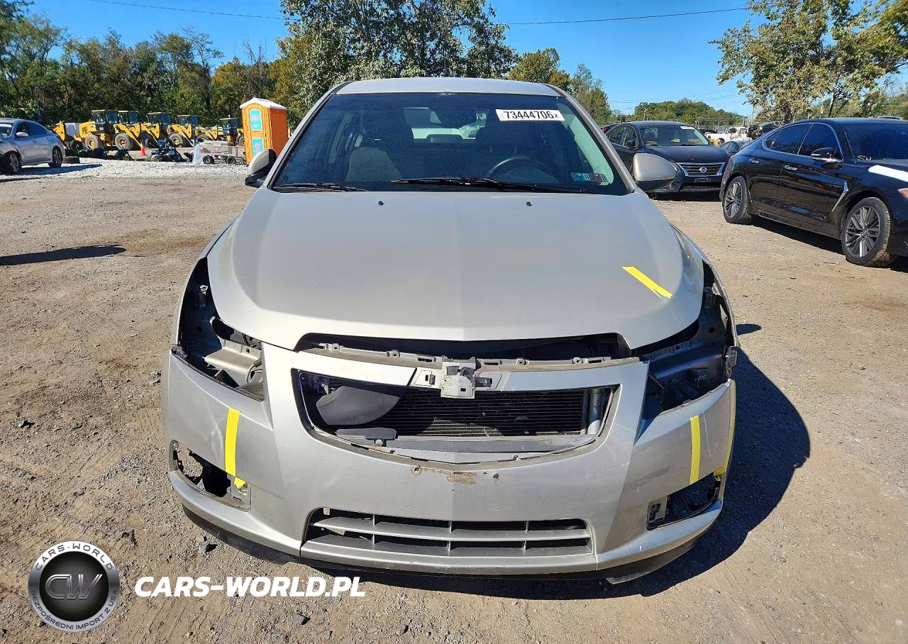 2014 Chevrolet Cruze Lt VIN:1G1PC5SB4E7200274 - 5