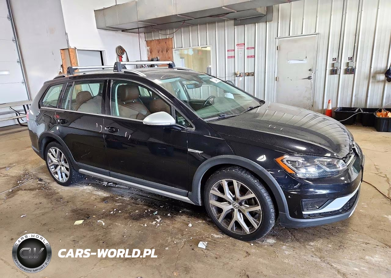 2019 Volkswagen Golf Alltrack S VIN:3VWH17AU7KM512412 - 4