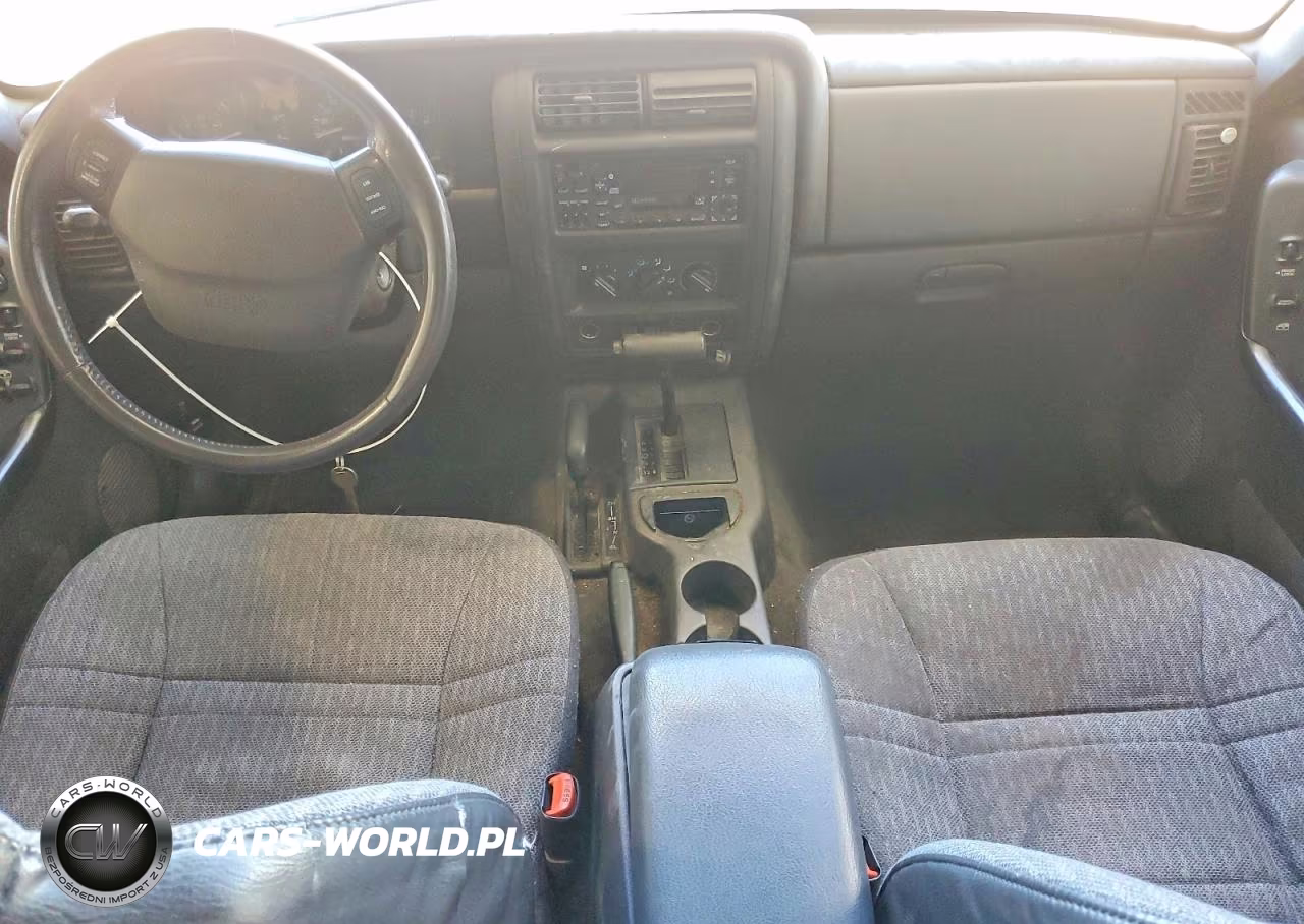 2001 Jeep Cherokee Sport VIN:1J4FF48S21L509653 - 8