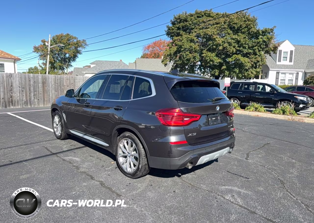 2019 BMW X3 xDrive30I VIN:5UXTR9C5XKLP94228 - 3