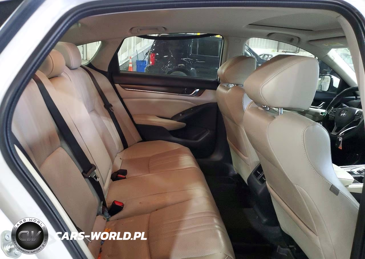 2018 Honda Accord Touring VIN:1HGCV2F99JA041675 - 10