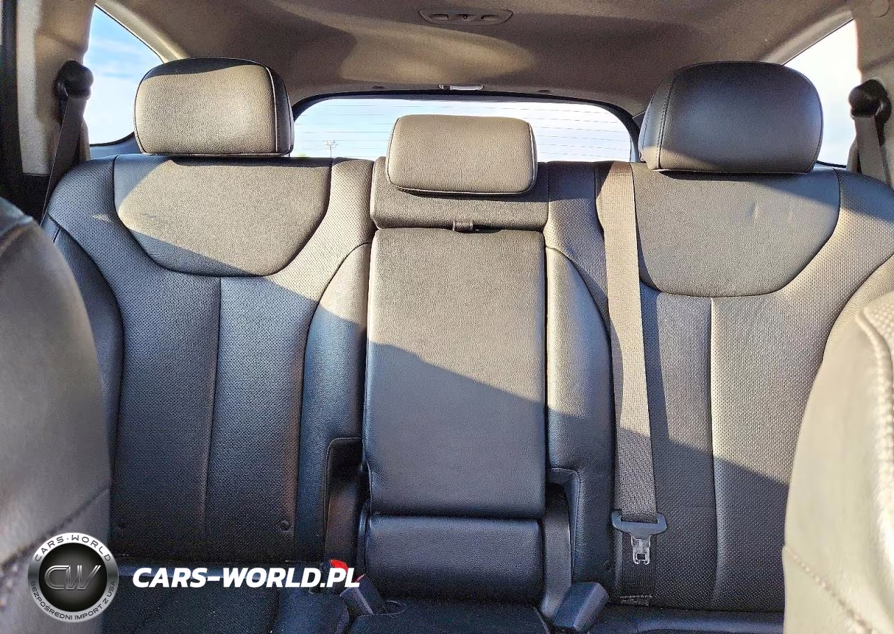 2019 Hyundai Santa Fe Limited 2.0T VIN:5NMS5CAA9KH113970 - 10