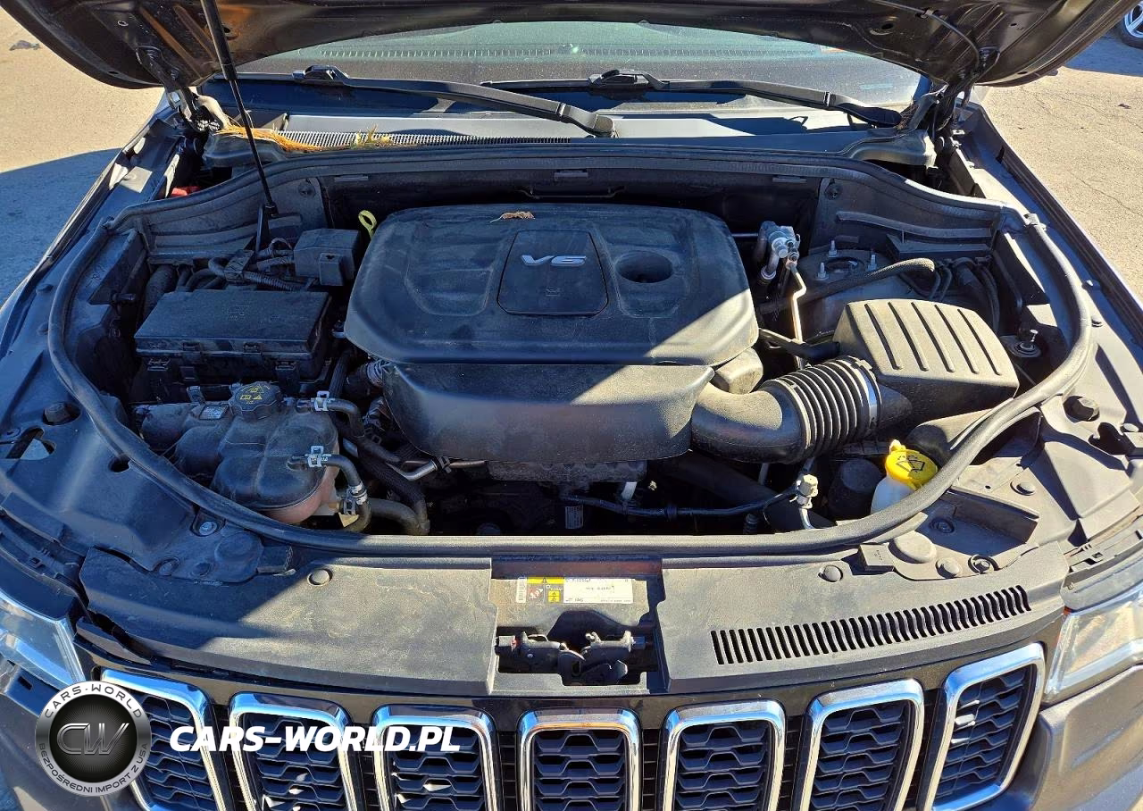 2017 Jeep Grand Cherokee Laredo VIN:1C4RJFAG5HC784401 - 11