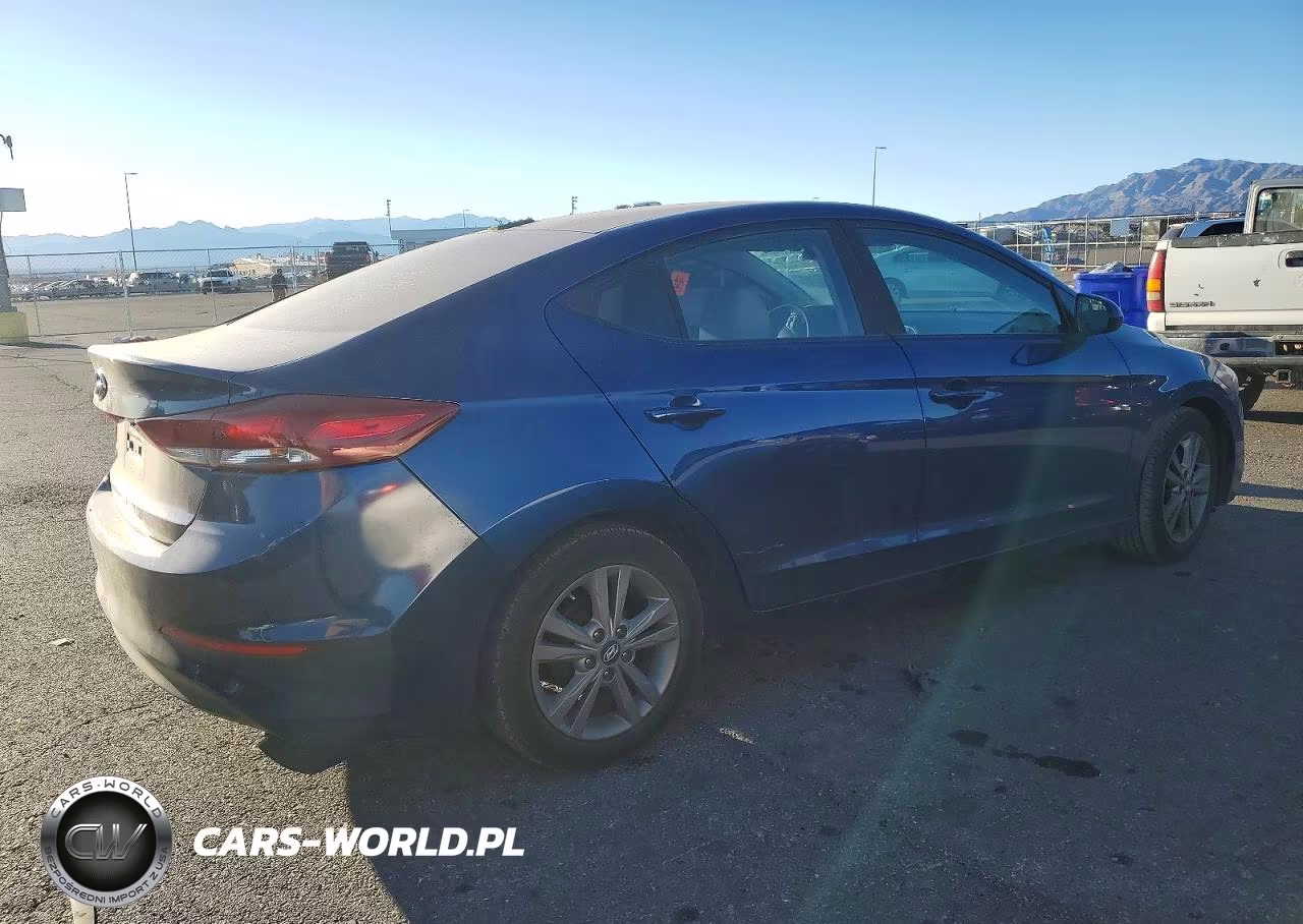 2017 Hyundai Elantra Se VIN:5NPD84LF9HH180224 - 3