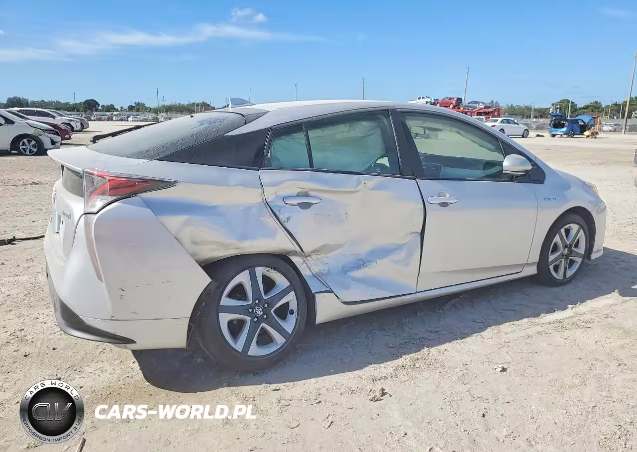 2016 Toyota Prius VIN:JTDKARFU0G3516372 - 3
