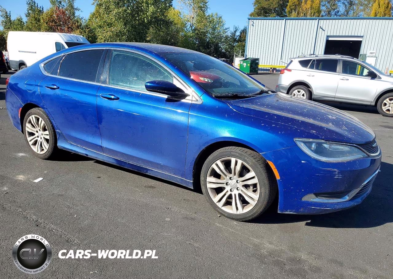 2016 Chrysler 200 Limited VIN:1C3CCCABXGN121545 - 4
