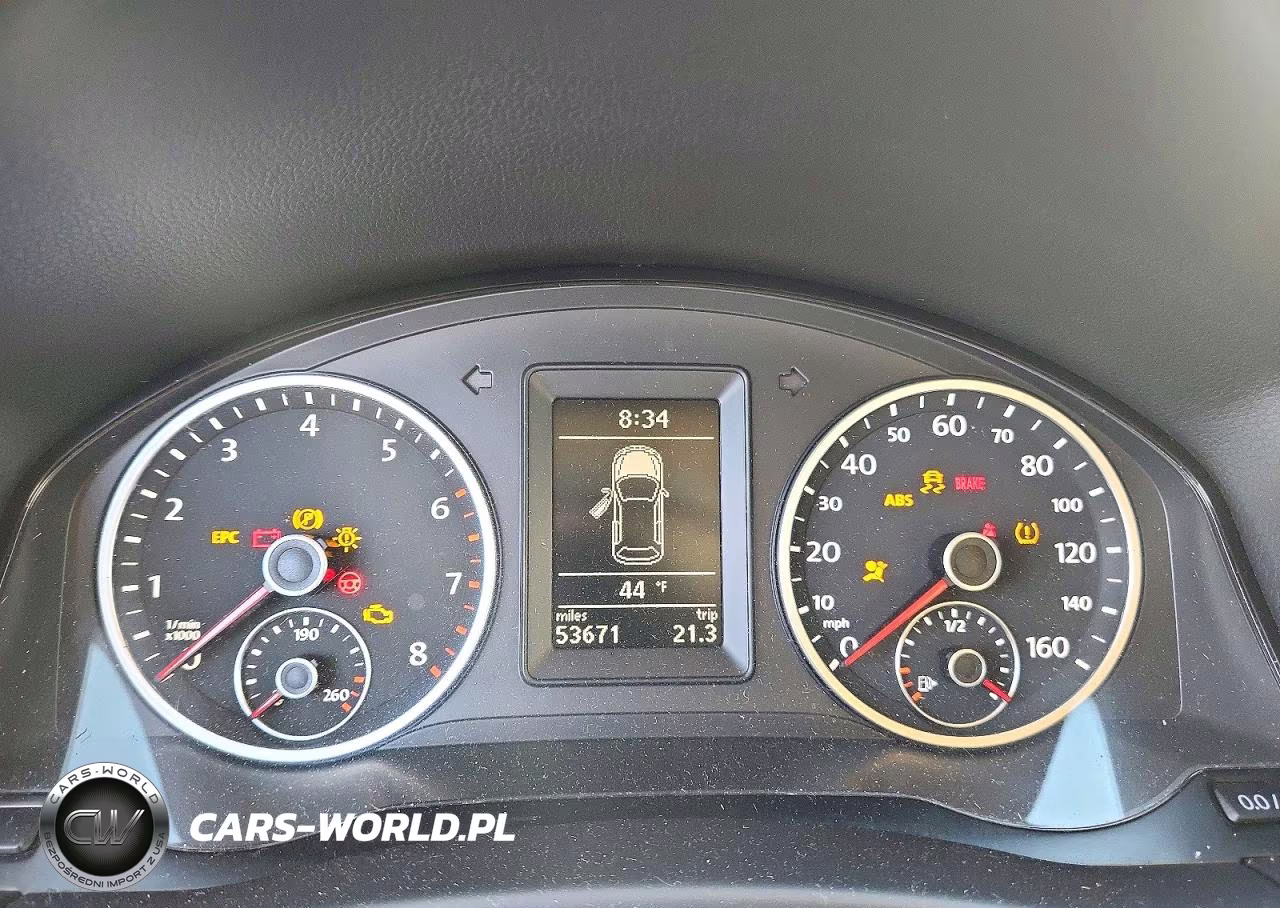 2012 Volkswagen Tiguan S VIN:WVGAV7AX2CW000282 - 9
