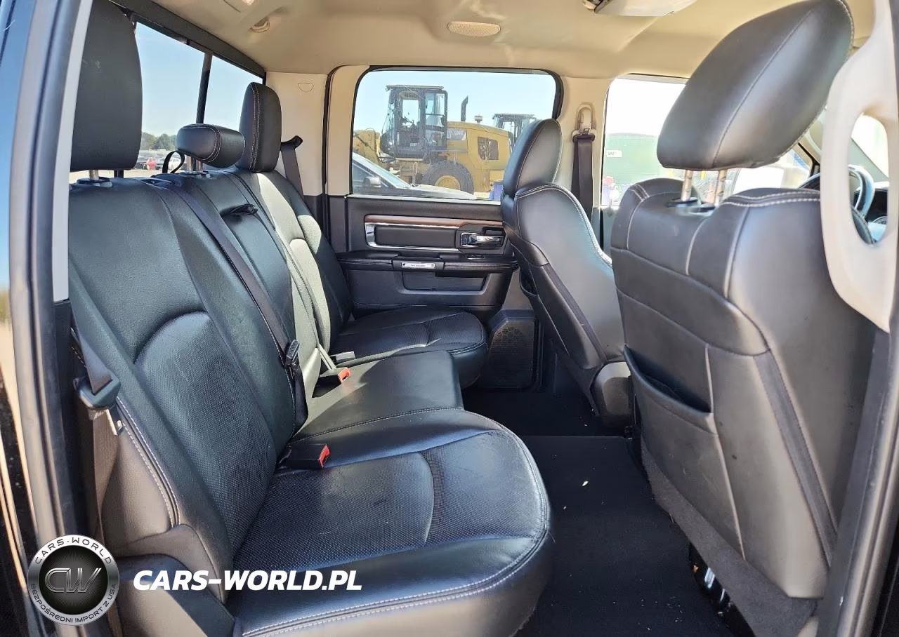 2014 Ram 1500 Laramie VIN:1C6RR6NM1ES382392 - 10